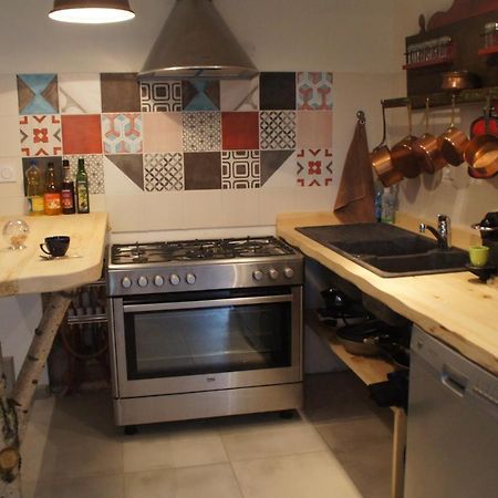 Gite Les Murmures Du Lignon Tence Exterior photo